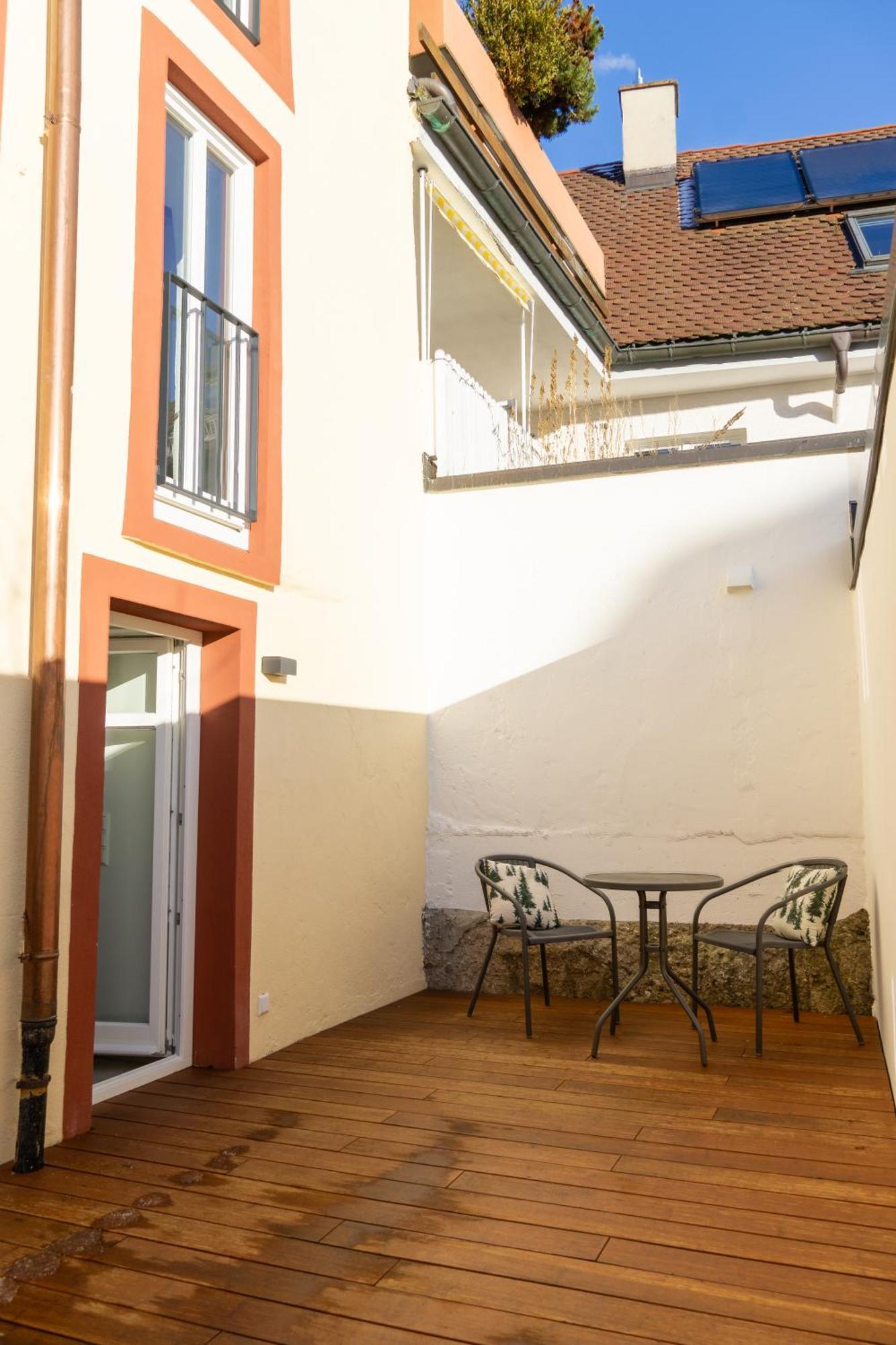 Schwarzwald-Glueck City Eg Mit Terrasse Villingen-Schwenningen Kültér fotó